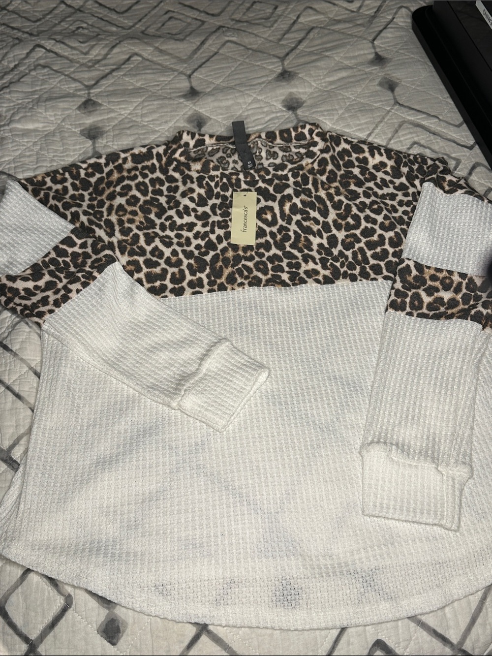 NWT- Francesca's Leopard Colorblock Waffle Knit - light sweater size M